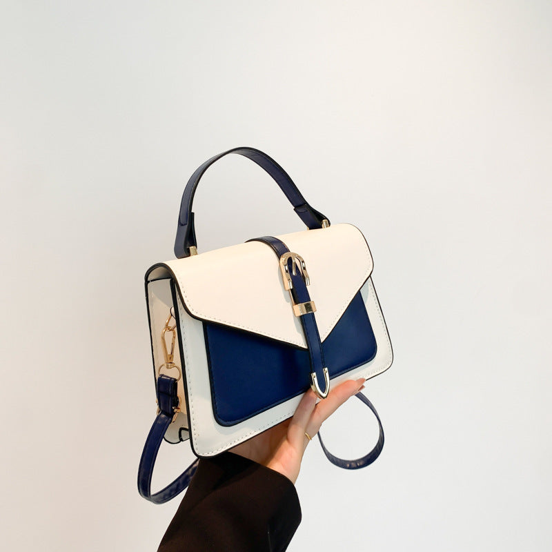 Classic Everyday Shoulder Bag – Adjustable Strap & Minimalist Design