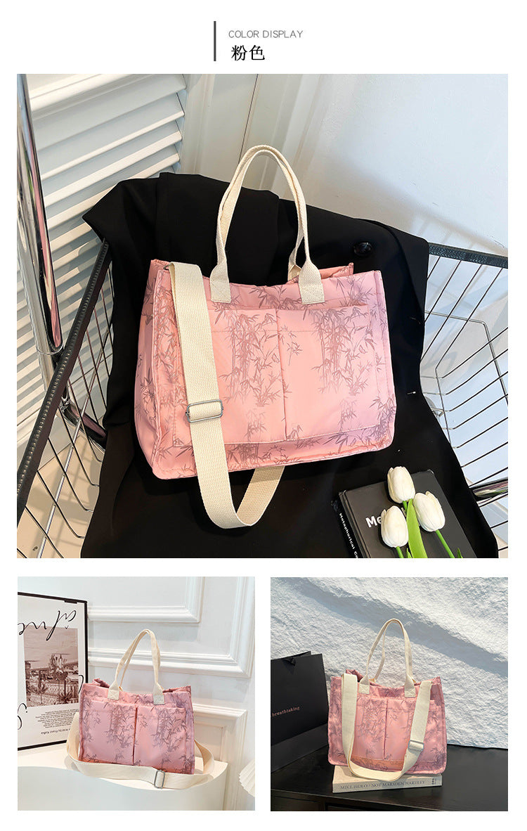 Classic Everyday Shoulder Bag – Adjustable Strap & Minimalist Design