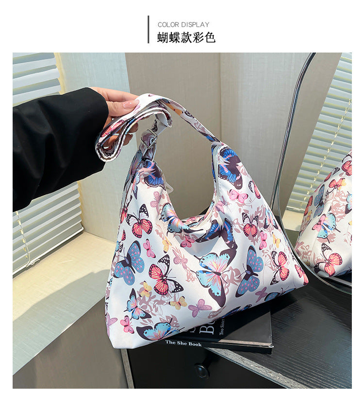 Classic Everyday Shoulder Bag – Adjustable Strap & Minimalist Design