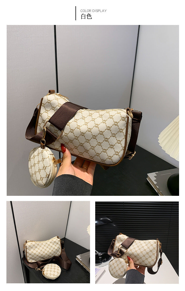 Trendy 2025 Tote Bag – Simple, Spacious & Stylish for Daily Use