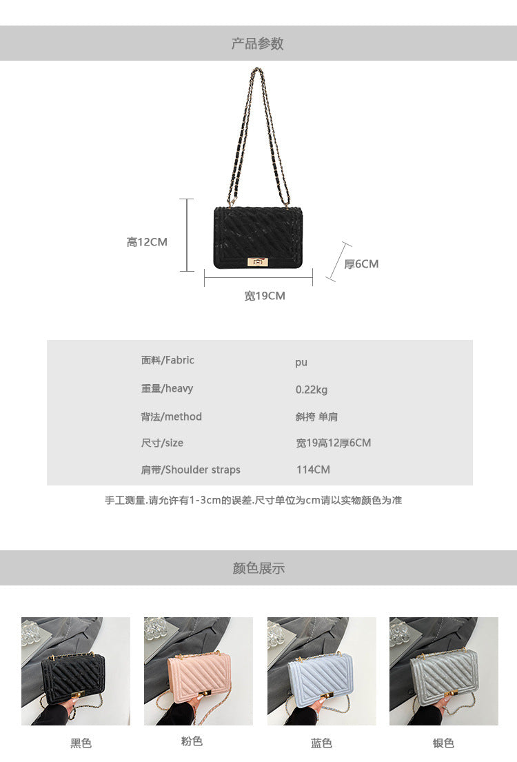 Classic Everyday Shoulder Bag – Adjustable Strap & Minimalist Design