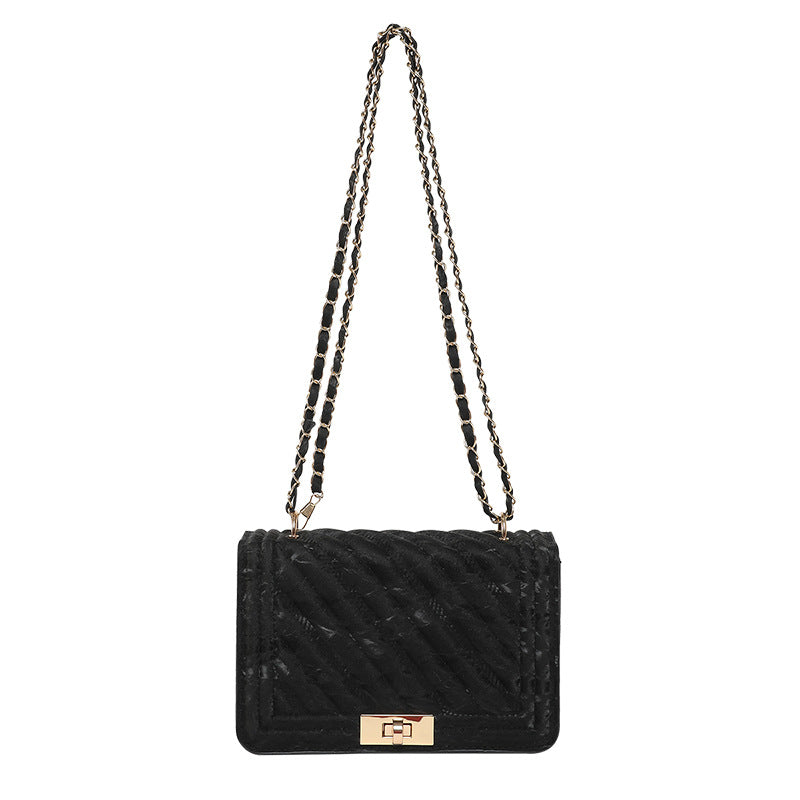 Classic Everyday Shoulder Bag – Adjustable Strap & Minimalist Design