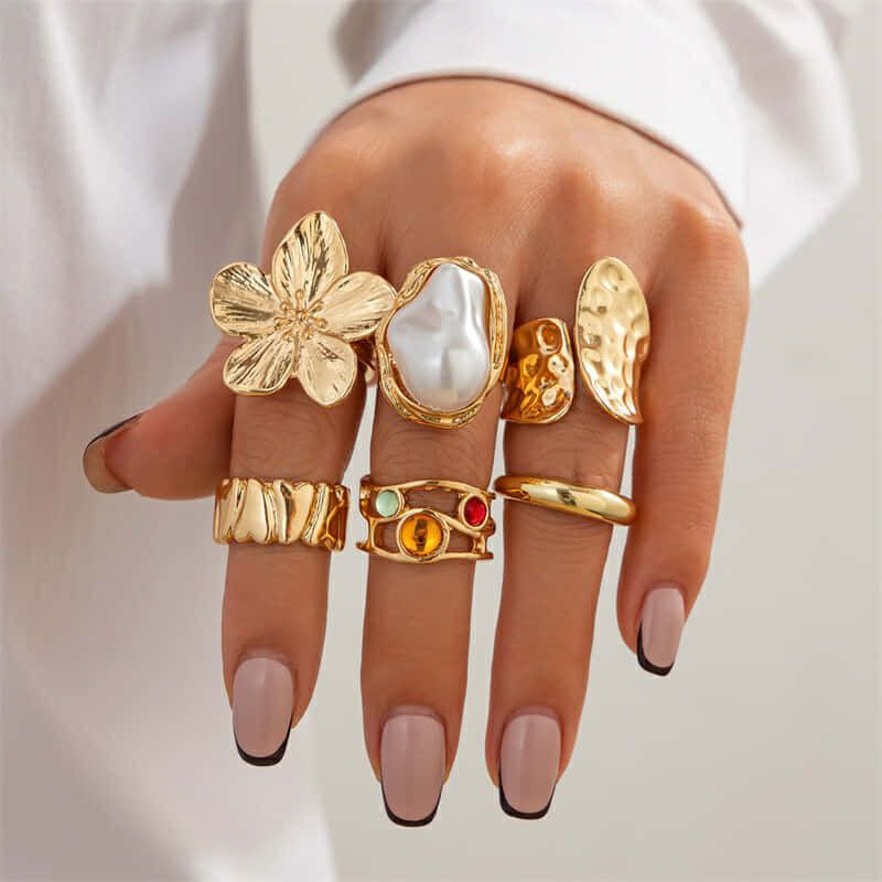Pearl & Petal Ring Set