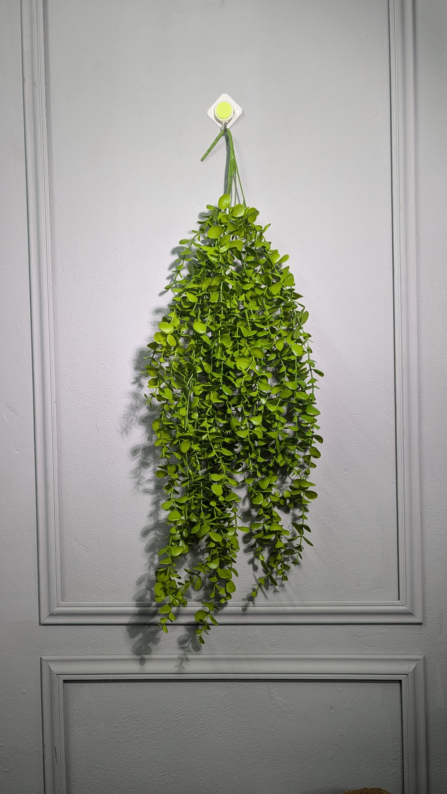 Ath Artificial hanging vines