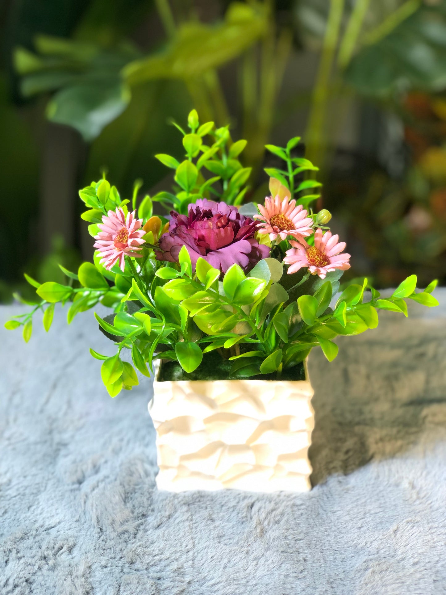 6 Pieces Flower Combo. 1200 Taka. Free Delivery.