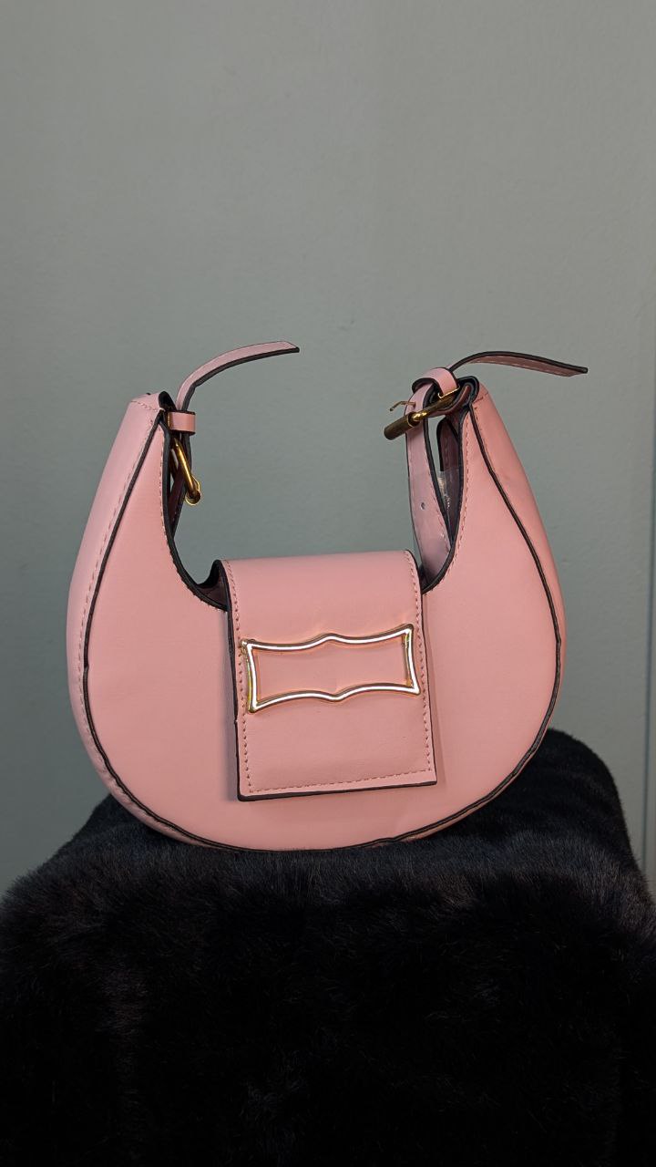 Attire Retro Crescent Bag