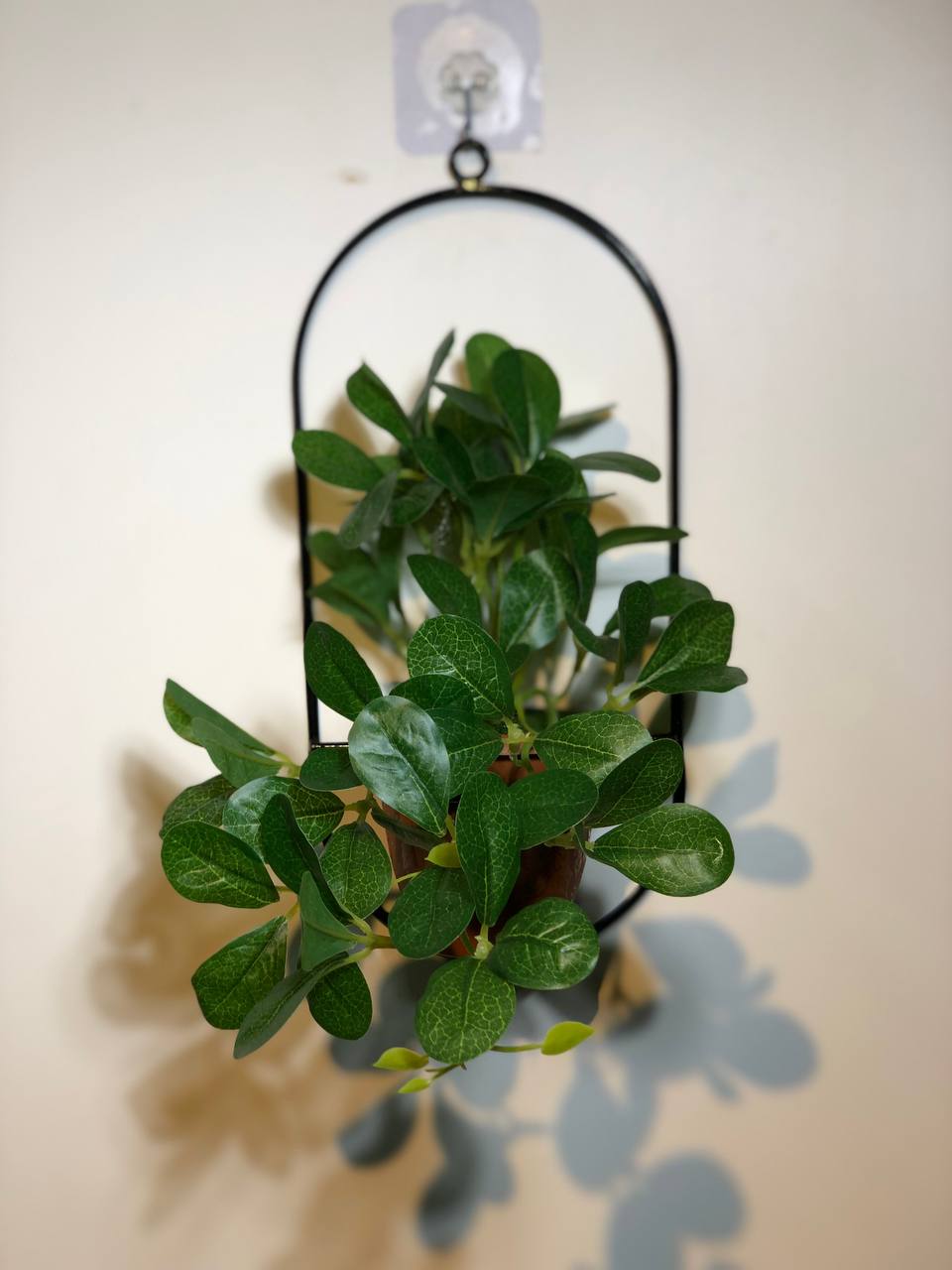 Artificial walk hanging with metal frame