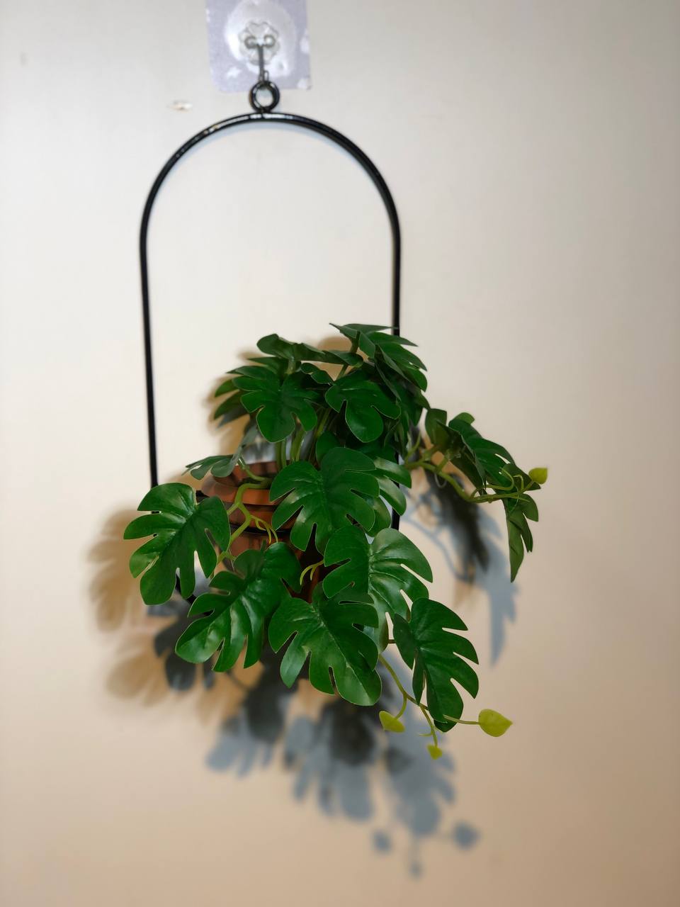 Artificial walk hanging with metal frame