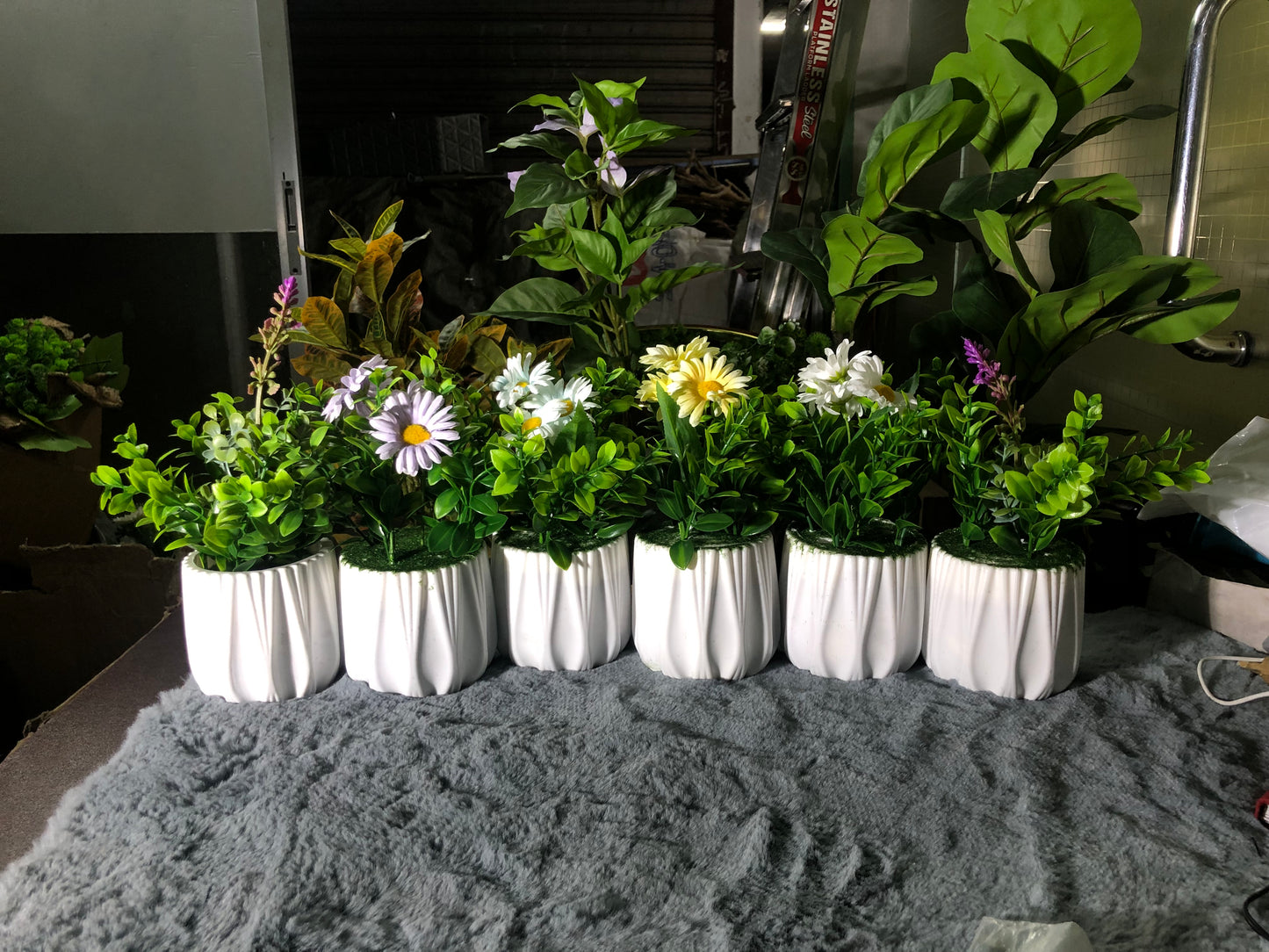 6 Pieces Flower Combo. 1200 Taka. Free Delivery.