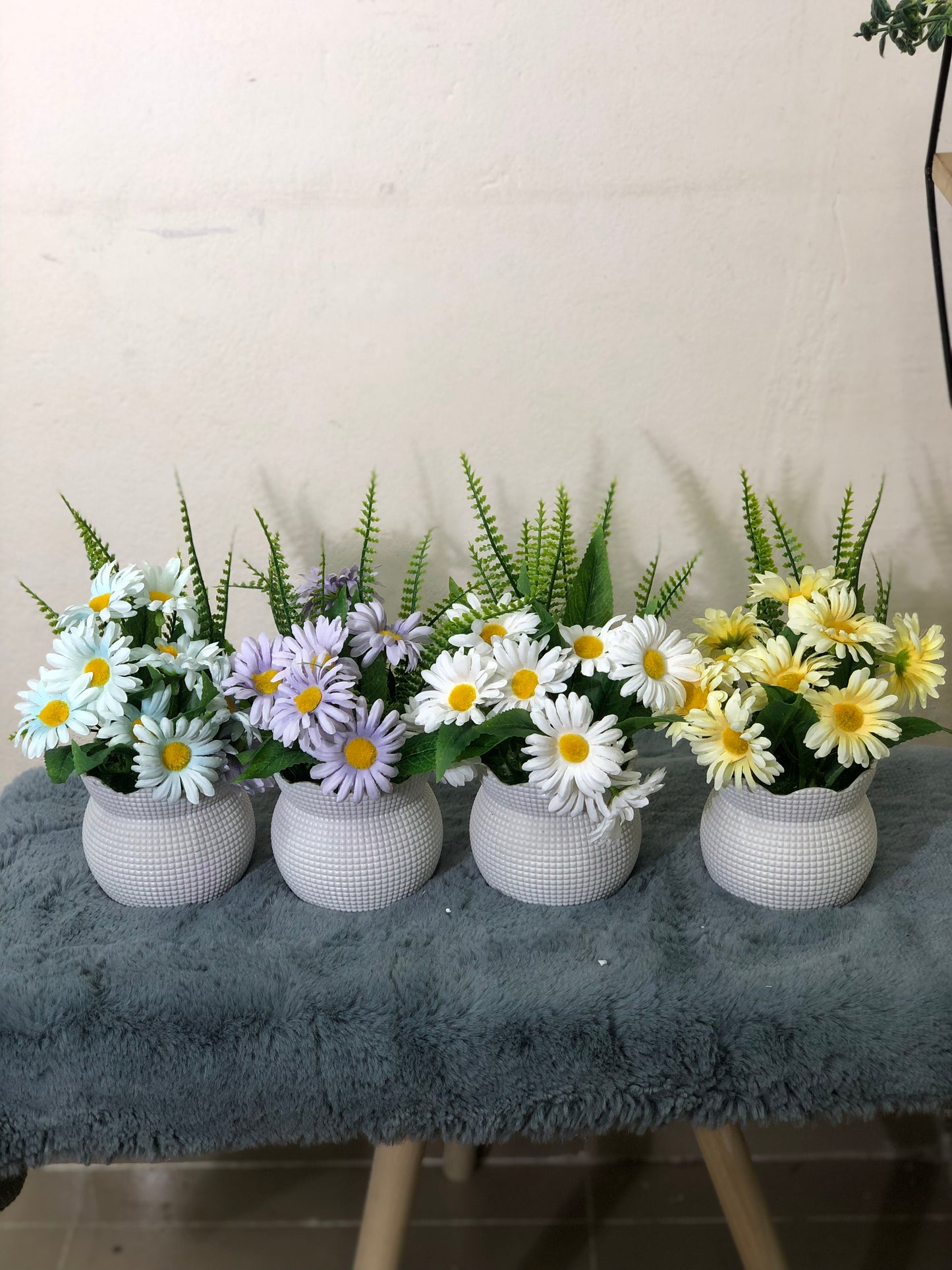 Premium 4-Color Flower Combo with White Tubs – Limited Offer @ 1050 TK