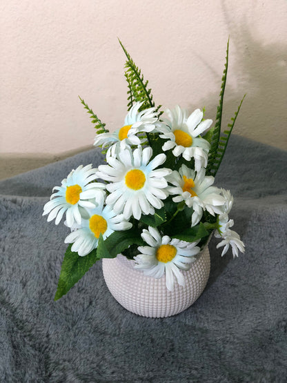 Premium 4-Color Flower Combo with White Tubs – Limited Offer @ 1050 TK