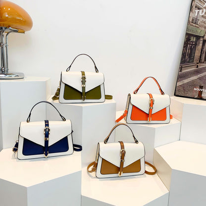 Classic Everyday Shoulder Bag – Adjustable Strap & Minimalist Design