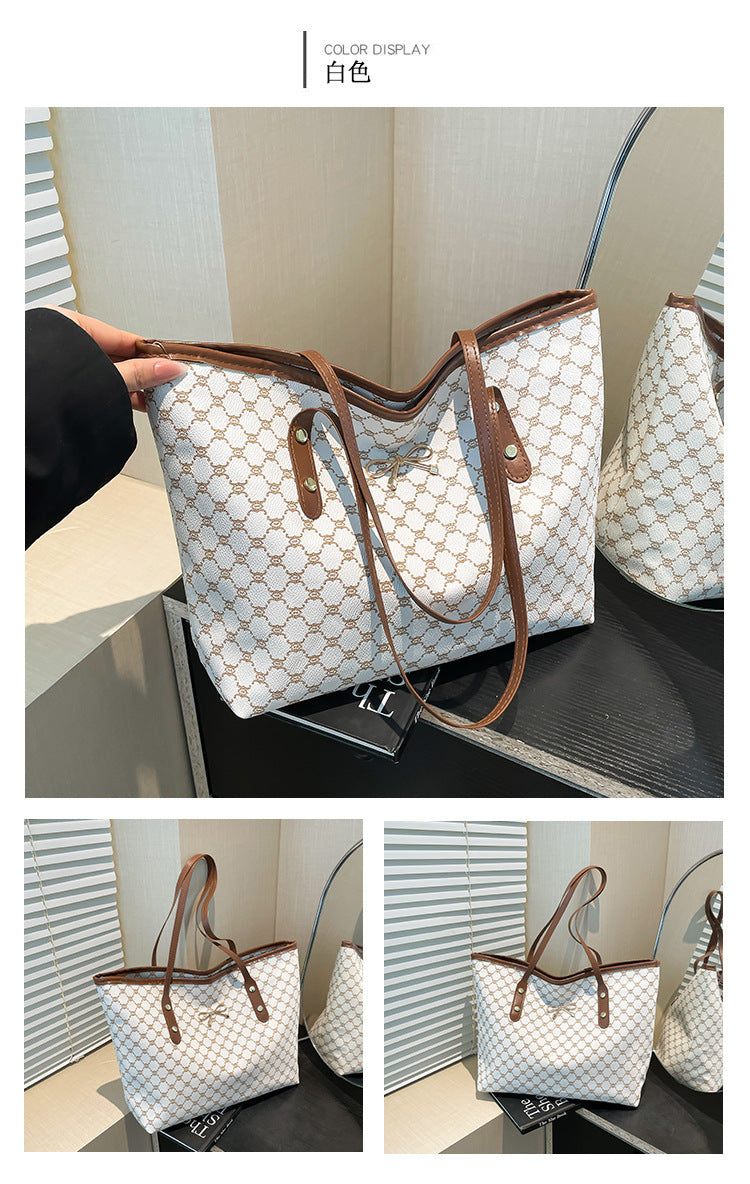 Classic Everyday Shoulder Bag – Adjustable Strap & Minimalist Design