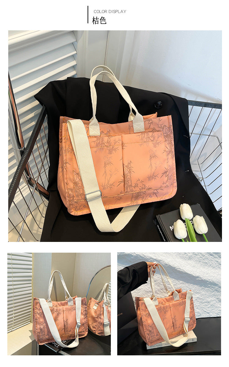 Classic Everyday Shoulder Bag – Adjustable Strap & Minimalist Design