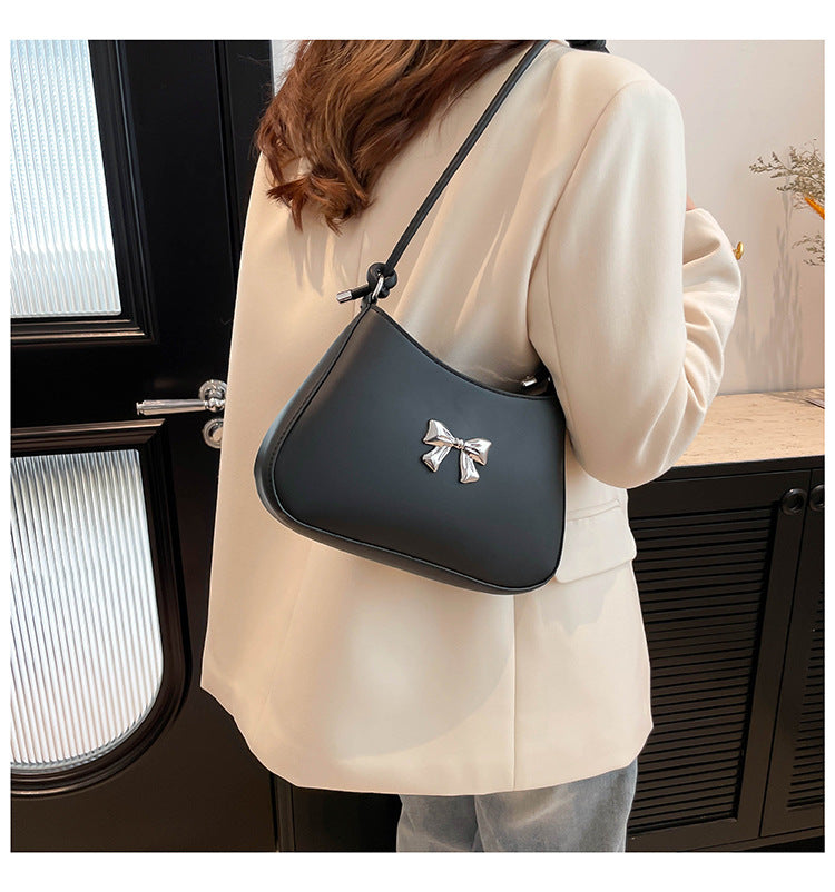 Minimalist Solid Shoulder Bag – Soft PU Leather & Compact Style