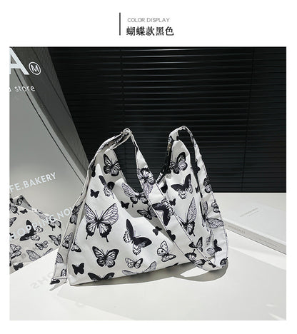 Classic Everyday Shoulder Bag – Adjustable Strap & Minimalist Design