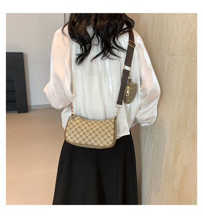 Trendy 2025 Tote Bag – Simple, Spacious & Stylish for Daily Use