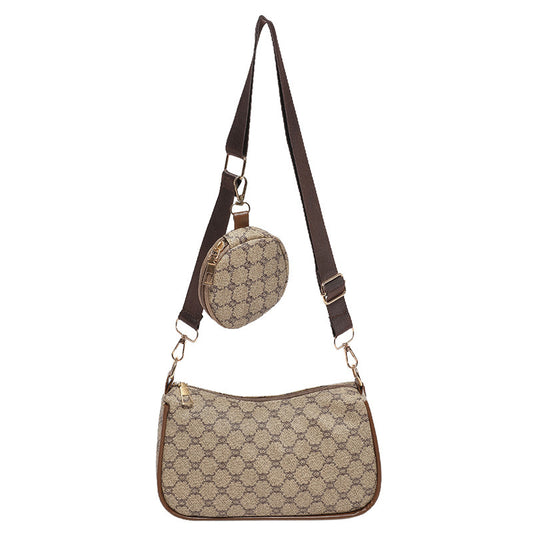 Trendy 2025 Tote Bag – Simple, Spacious & Stylish for Daily Use