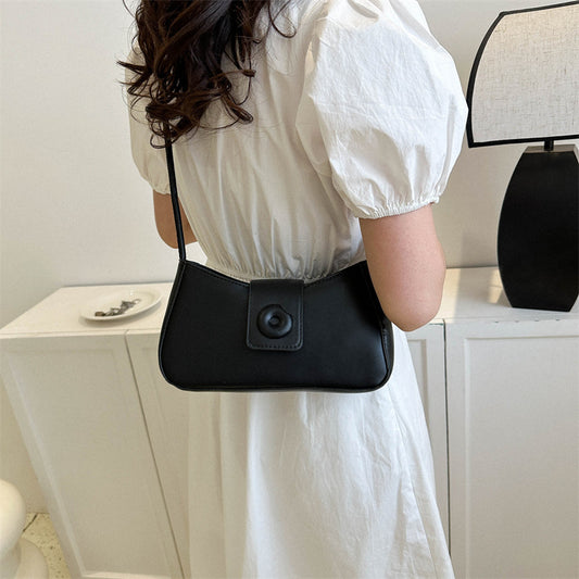 Classic Everyday Shoulder Bag – Adjustable Strap & Minimalist Design