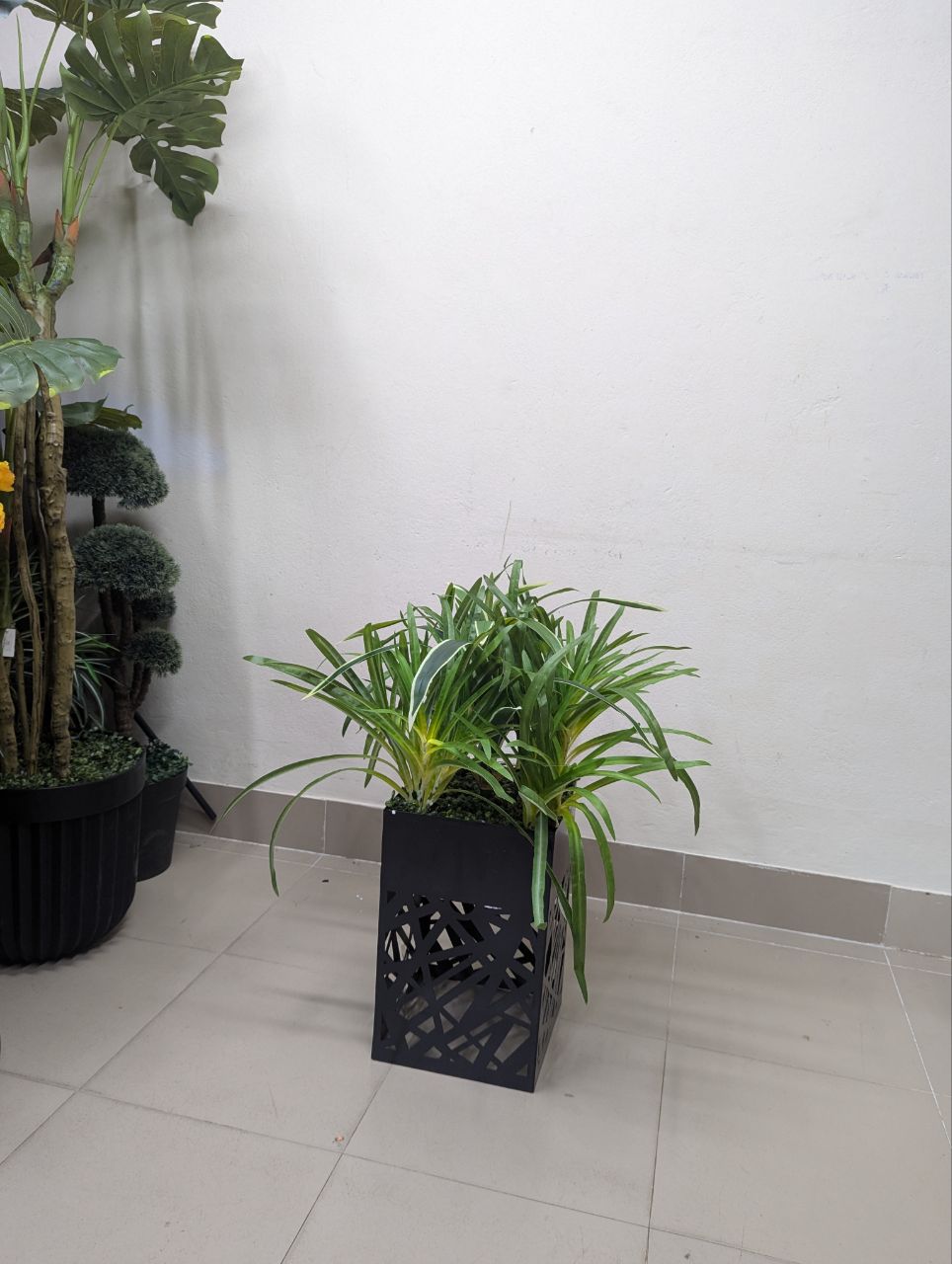 Geometric Luxe Artificial Foliage Display