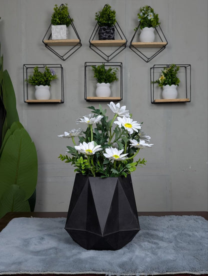 Modern Geometric artificial Daisy Arrangement