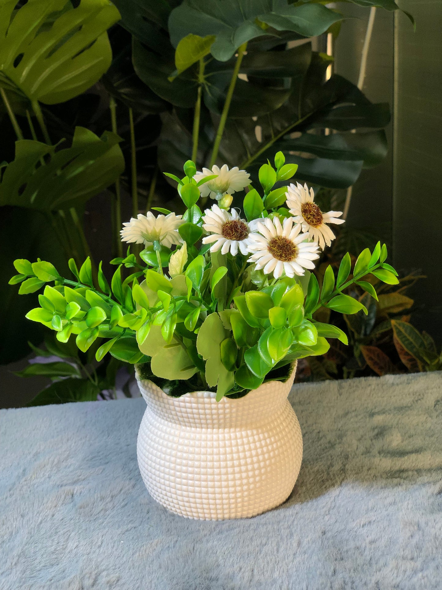 6 Pieces flower Combo. 1200 Taka. Free Delivery.