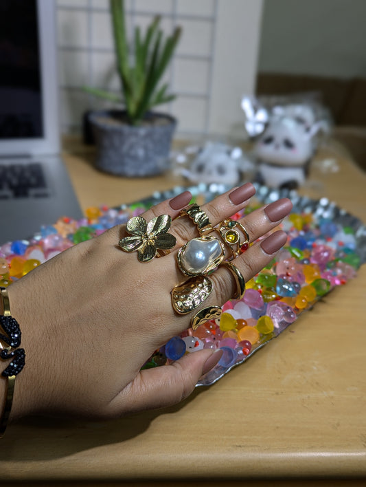 Pearl & Petal Ring Set