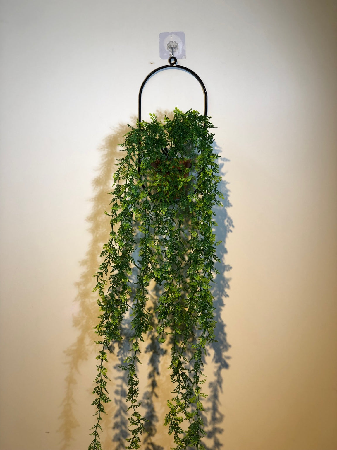 Artificial walk hanging with metal frame